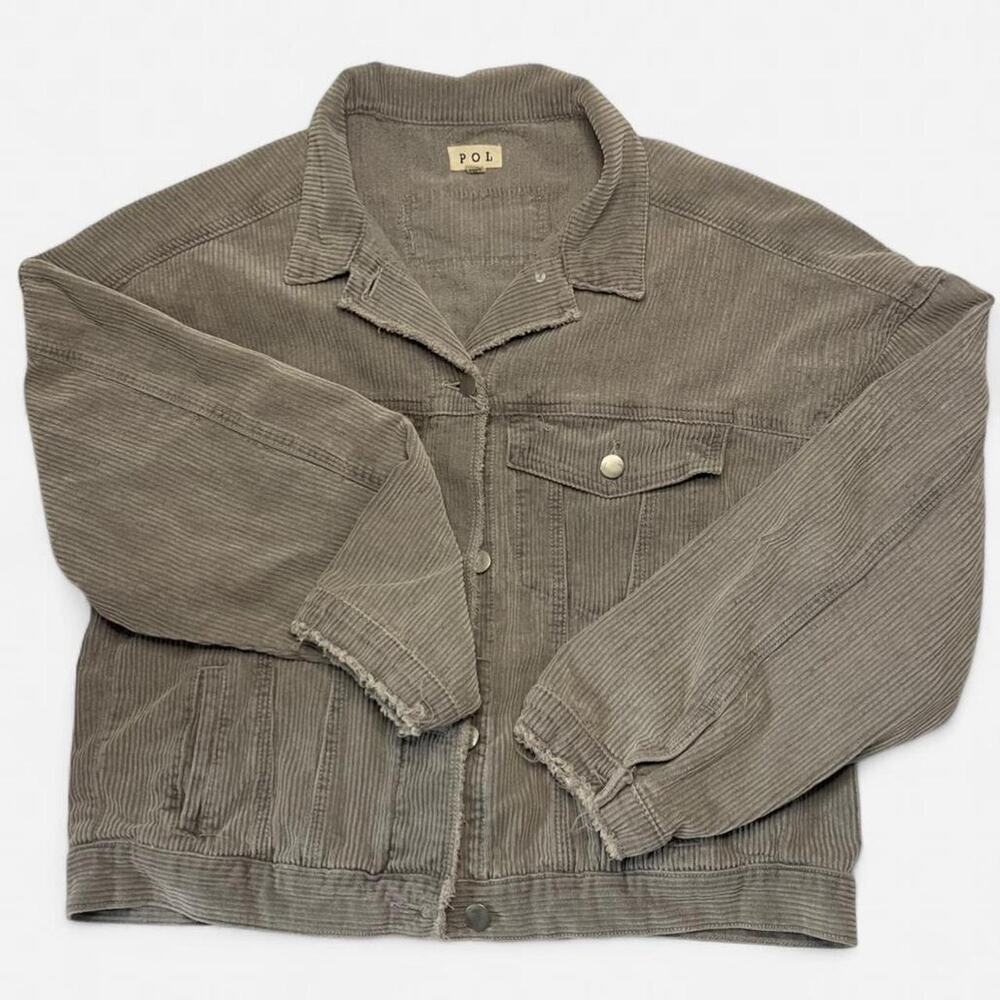 POL corduroy trucker jacket in the prettiest neutral taupe color 🤎